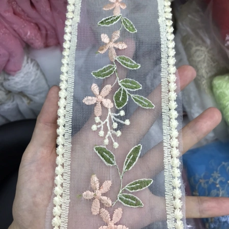 Three-color embroidery, small embroidered lace clothing accessories, Barbie doll lace accessories Three-color embroidery, small embroidered lace clothing accessories, Barbie doll lace accessories